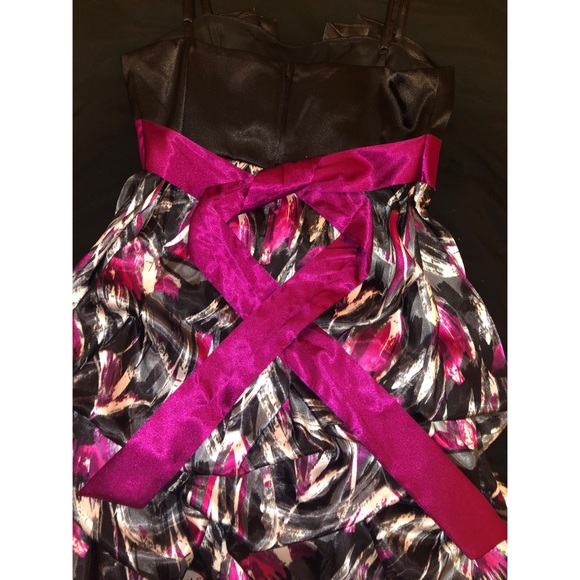 Multi-Colored Dress - Picture 3 of 5